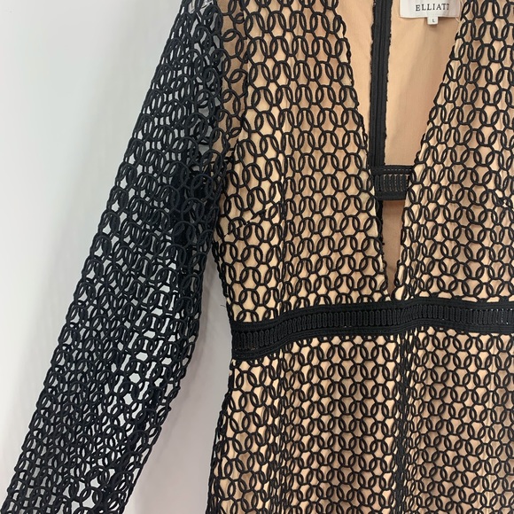 ELLIATT NEW Revelation Dress Black Mesh Sheath - Picture 5 of 8